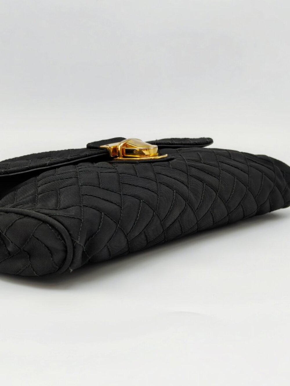 Prada Black Quilted Nylon Chain Shoulder Bag Gold Hardware Crossbody - Picture 9 of 17
